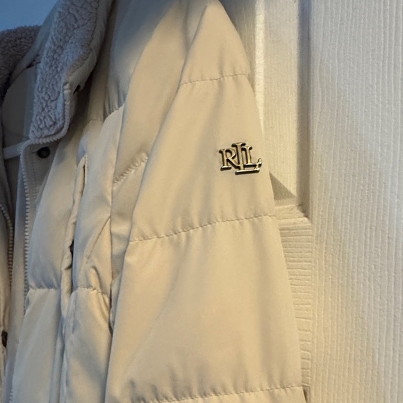 Lauren Ralph Lauren Goose Down Puffer Jacket with Sherpa Collar - Picture 6 of 12